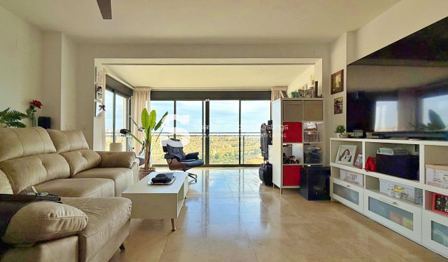 Resale - Apartment - Orihuela Costa - Campoamor