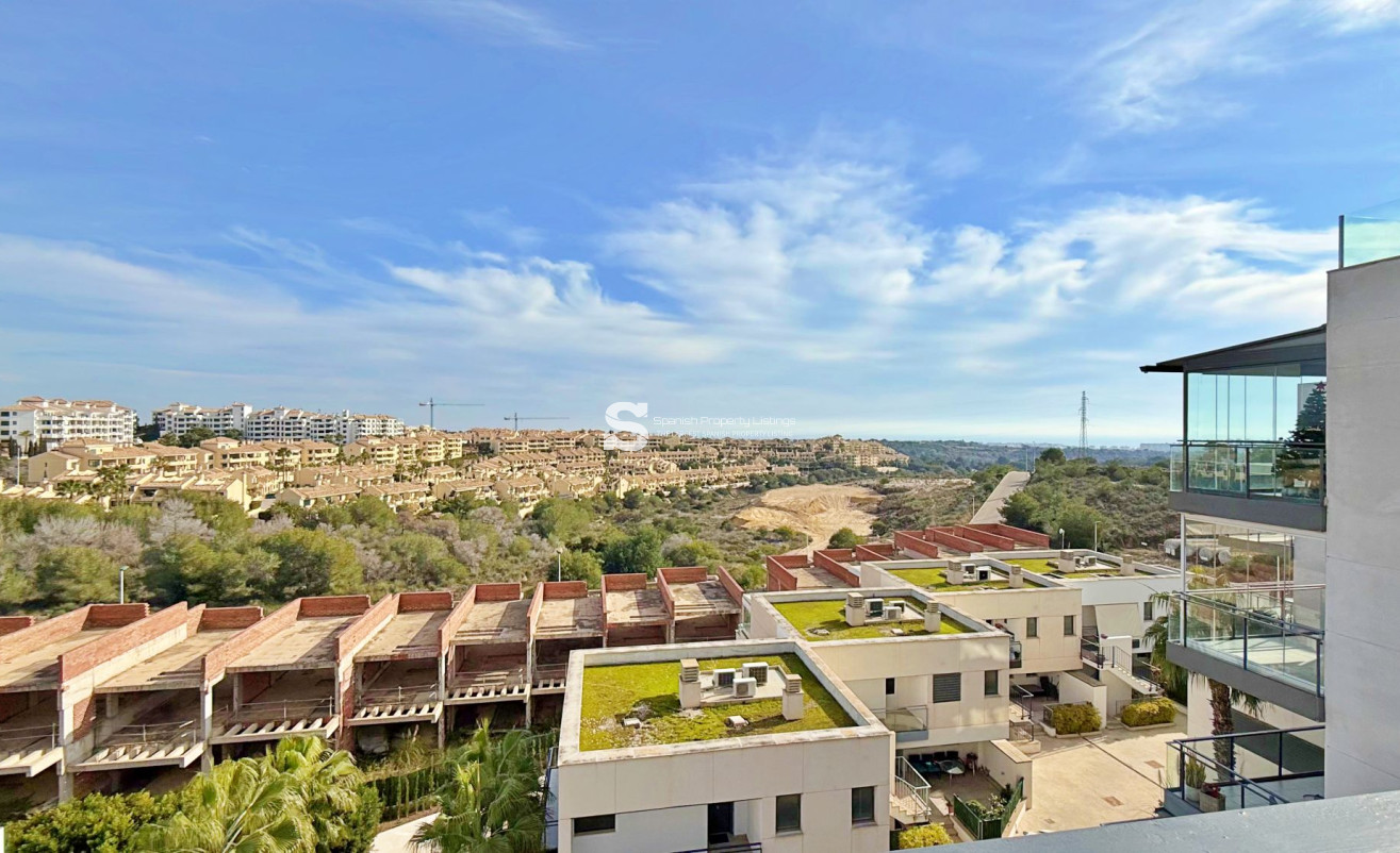 Resale - Apartment - Orihuela Costa - Campoamor