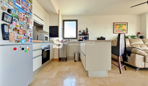 Resale - Apartment - Orihuela Costa - Campoamor