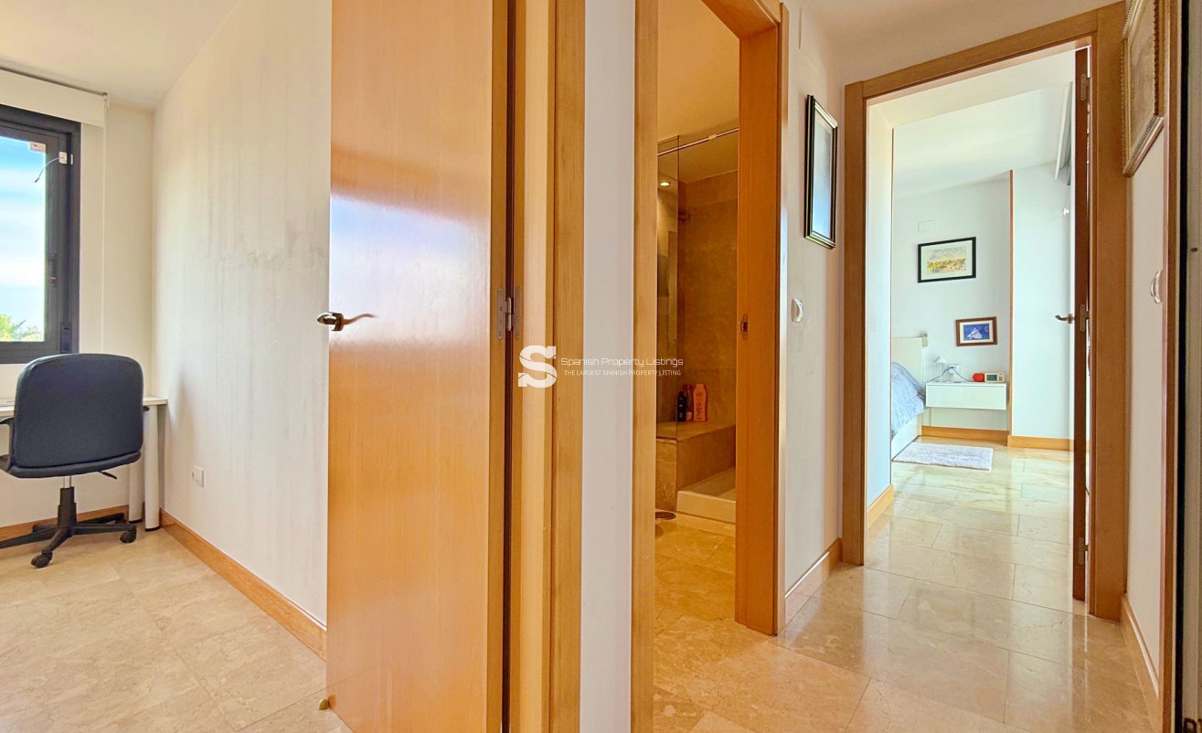 Resale - Apartment - Orihuela Costa - Campoamor