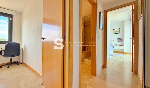 Resale - Apartment - Orihuela Costa - Campoamor