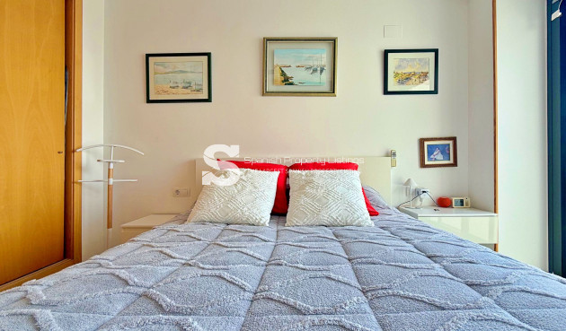 Resale - Apartment - Orihuela Costa - Campoamor