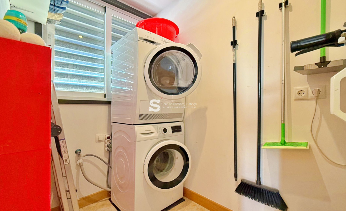 Resale - Apartment - Orihuela Costa - Campoamor