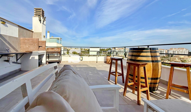 Resale - Apartment - Orihuela Costa - Campoamor