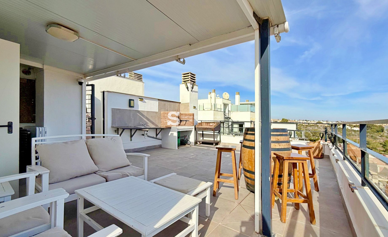 Resale - Apartment - Orihuela Costa - Campoamor