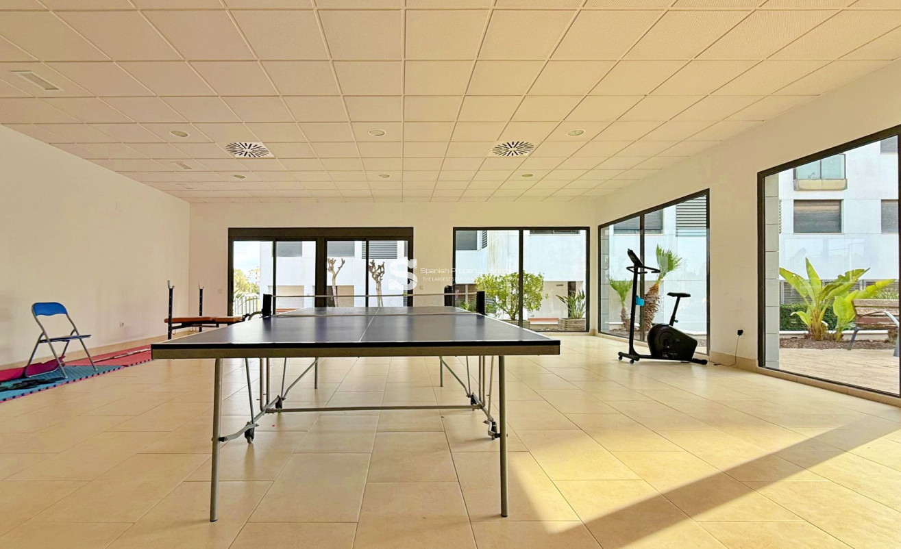 Resale - Apartment - Orihuela Costa - Campoamor