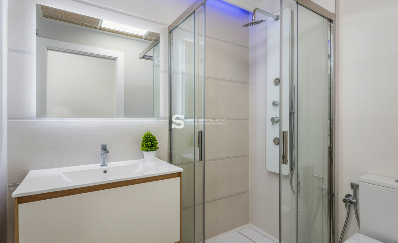 Nouvelle construction - high-bungalow - Torrevieja