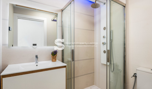 Nouvelle construction - high-bungalow - Torrevieja