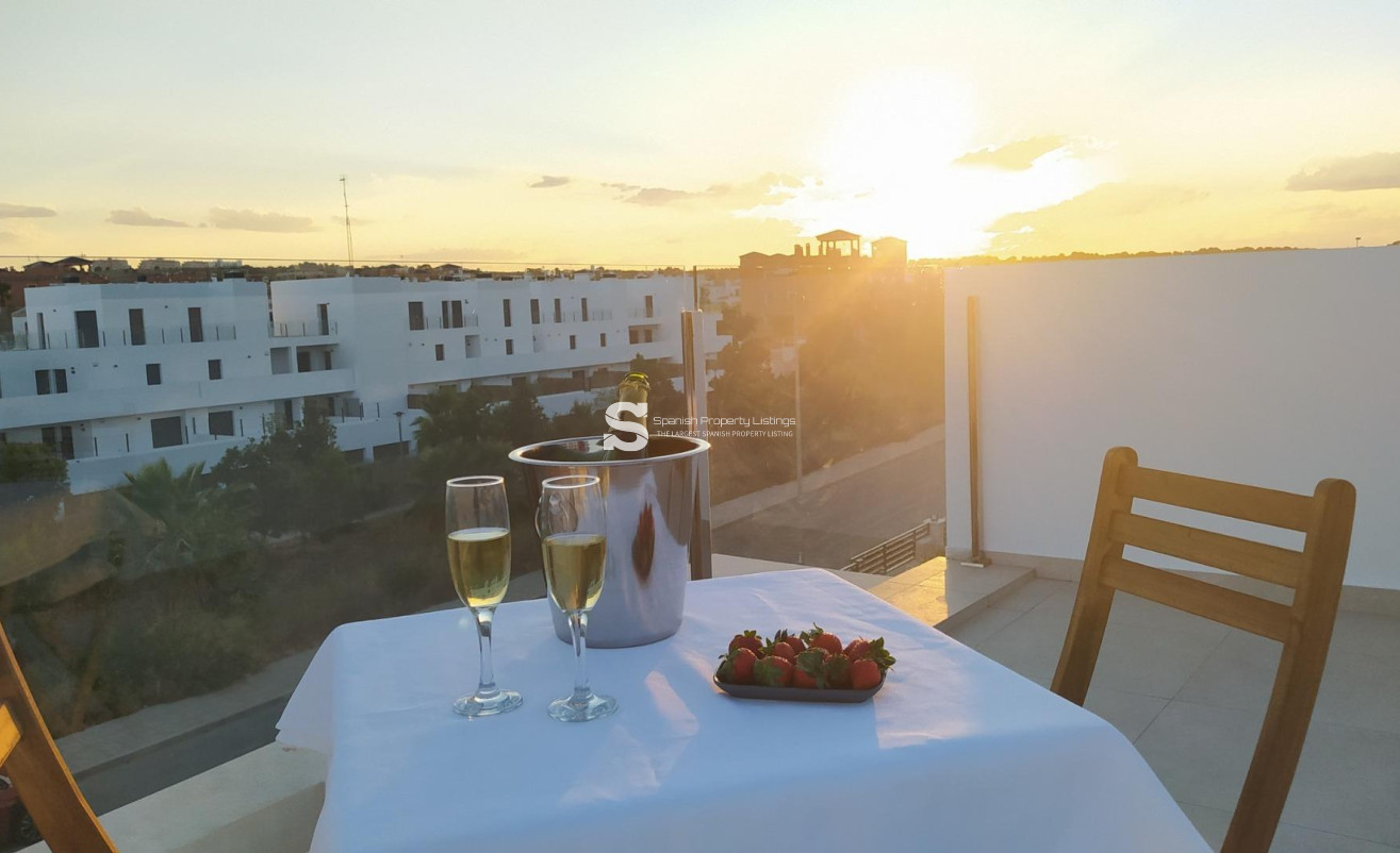 Obra nueva - Villa - Orihuela Costa - Pau 8