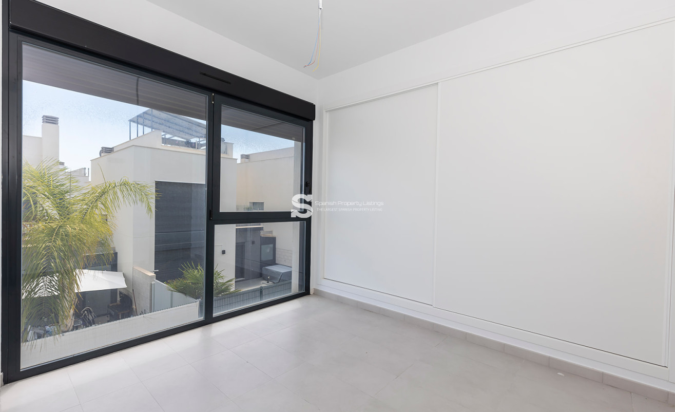 Resale - Villa - Orihuela - Orihuela Costa