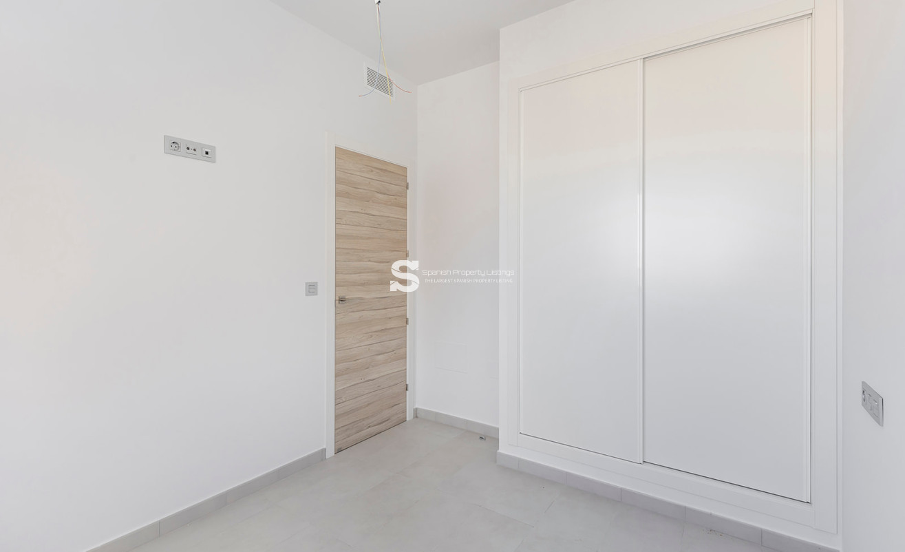 Resale - Villa - Orihuela - Orihuela Costa