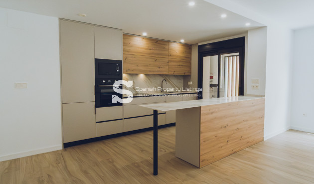 Nouvelle construction - Apartment - Redován