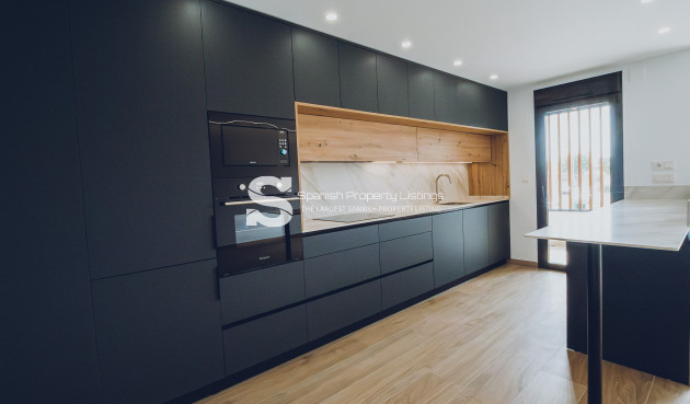 Nouvelle construction - Apartment - Redován