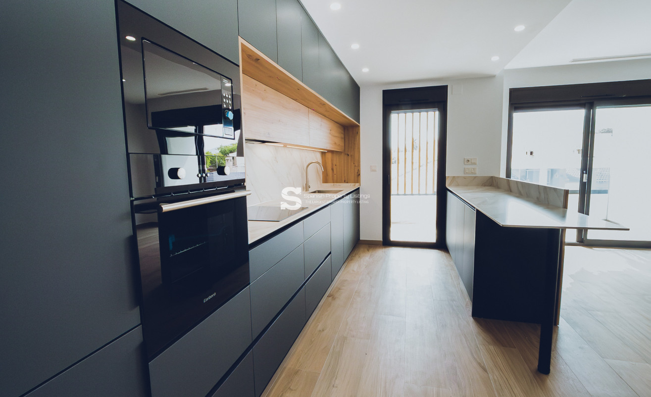 Nouvelle construction - Apartment - Redován