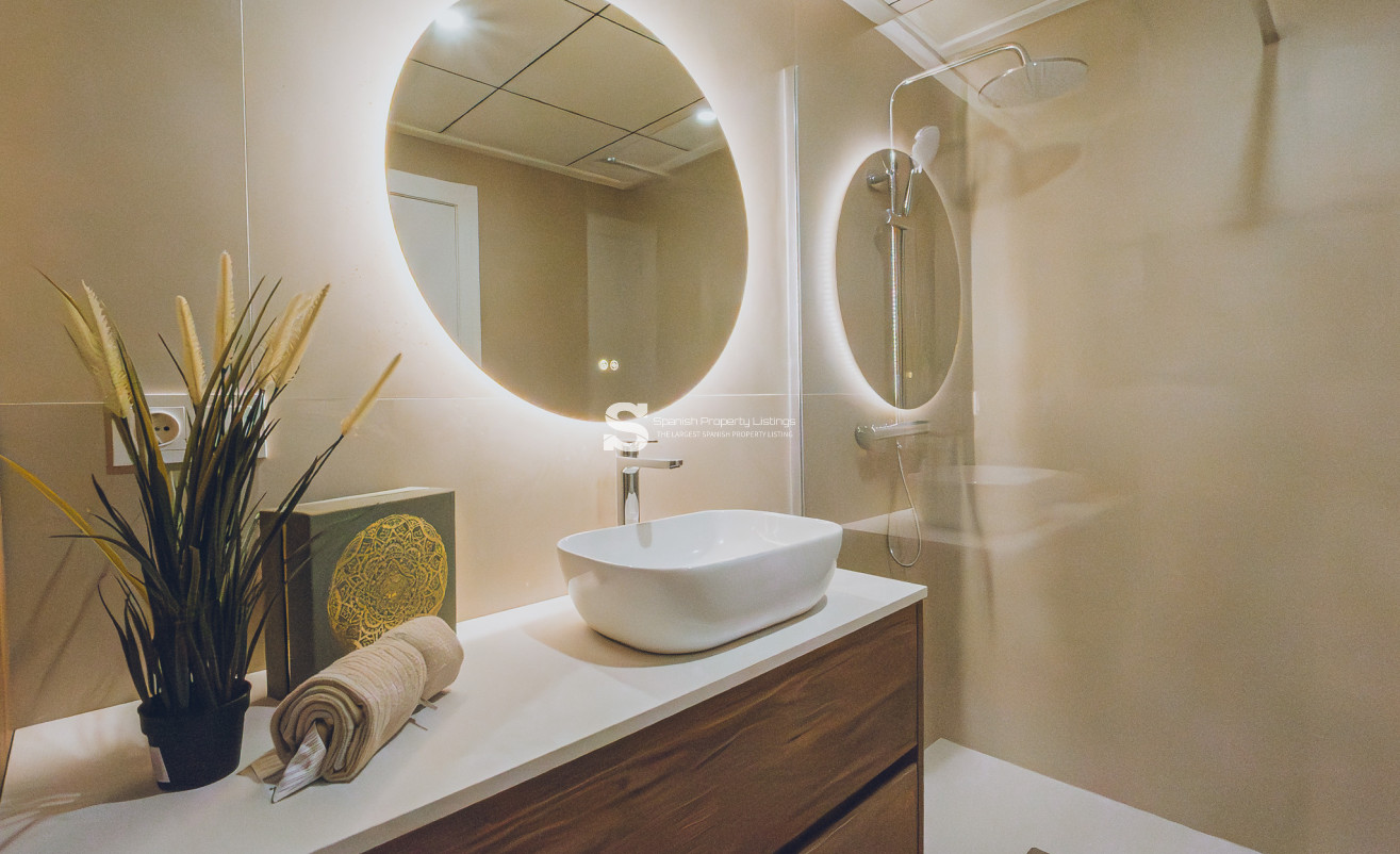 Nouvelle construction - Apartment - Redován