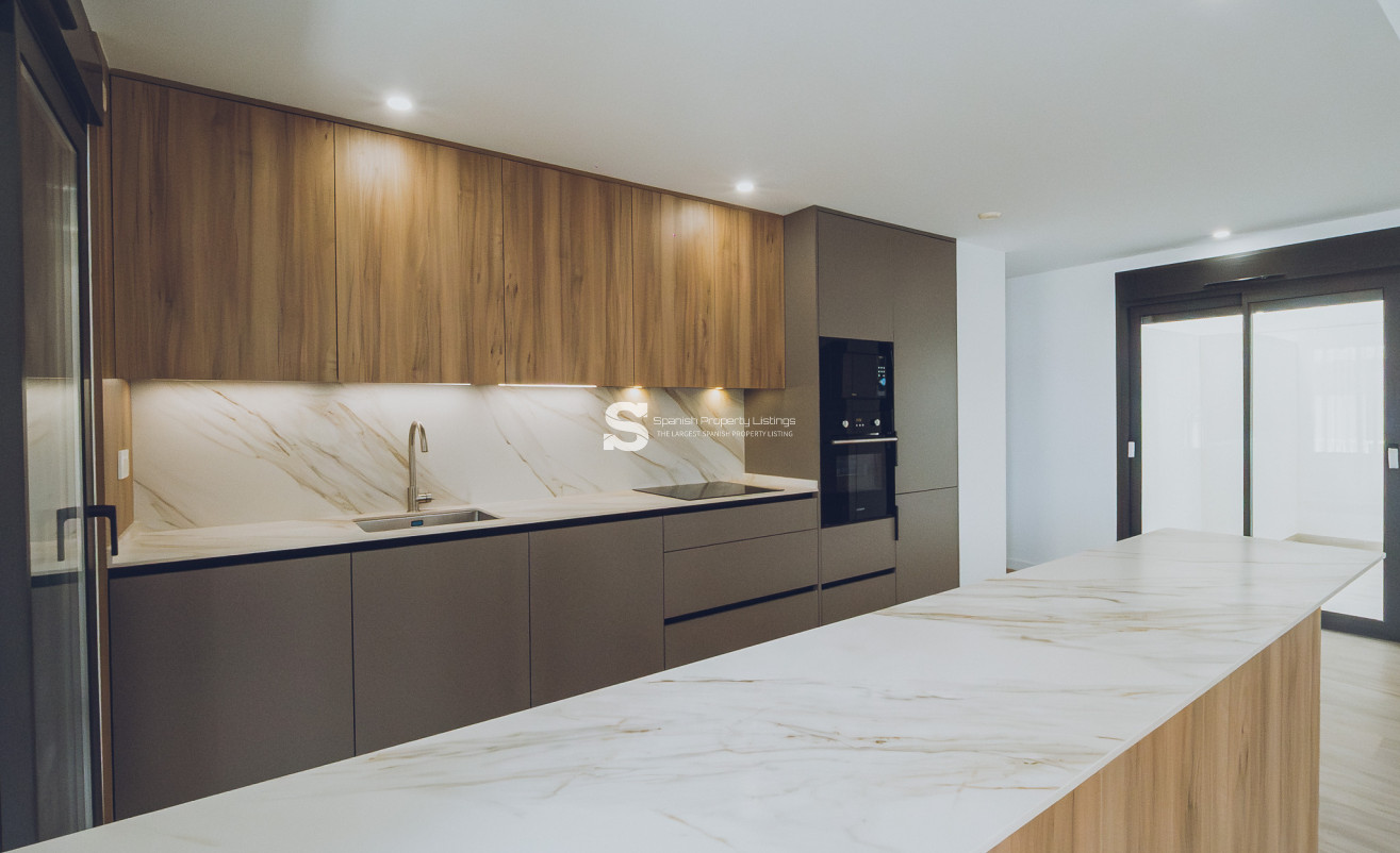 New Build - Penthouse - Redován