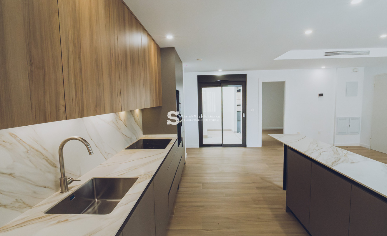 New Build - Penthouse - Redován