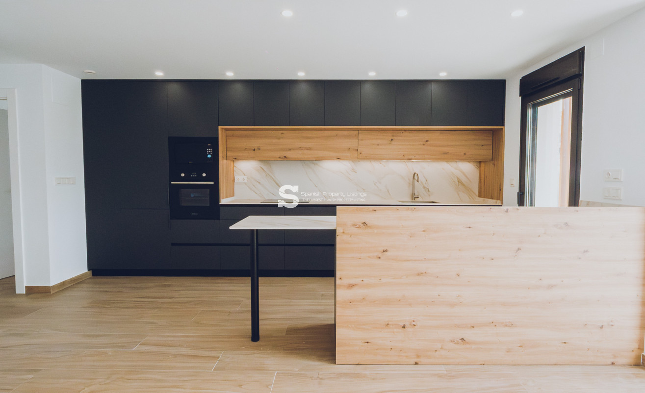 New Build - Penthouse - Redován