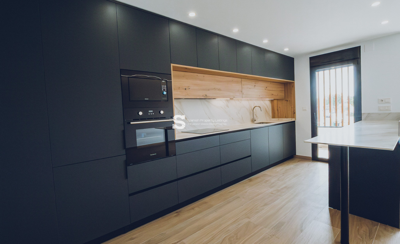 New Build - Penthouse - Redován