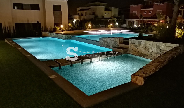 Nouvelle construction - high-bungalow - Torrevieja