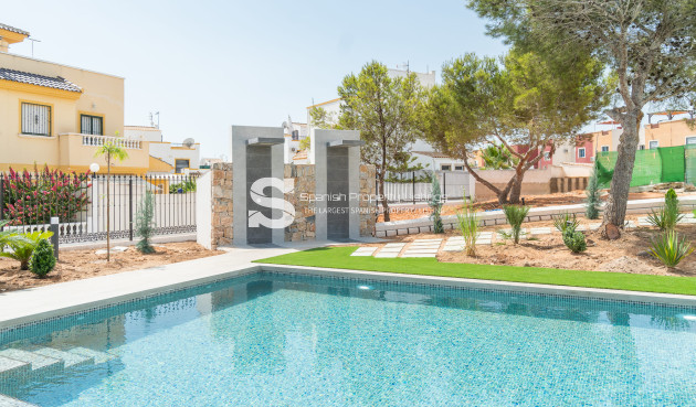Nouvelle construction - high-bungalow - Torrevieja