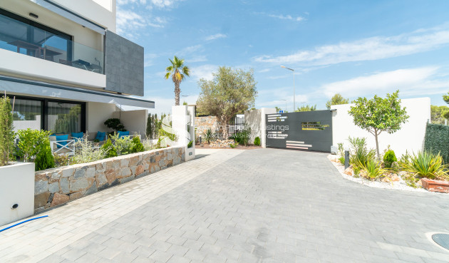 Nouvelle construction - high-bungalow - Torrevieja