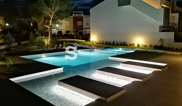 Nouvelle construction - high-bungalow - Torrevieja