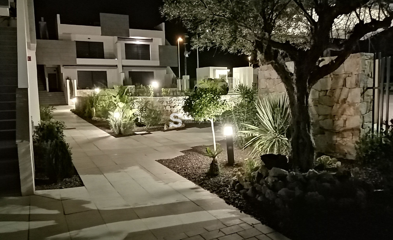 Nouvelle construction - high-bungalow - Torrevieja