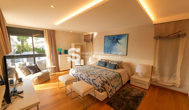 Obra nueva - Villa - Torrevieja