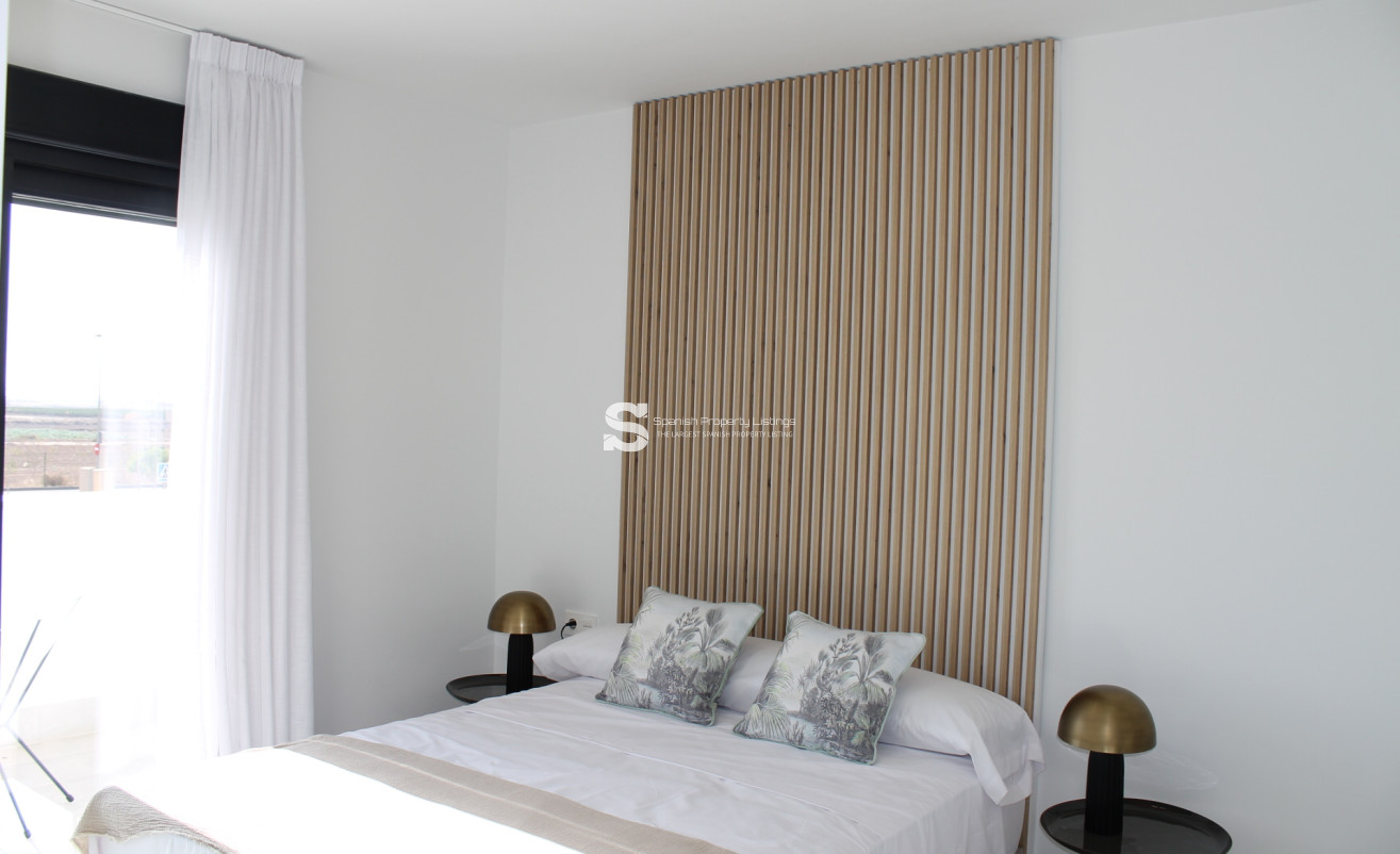 Nouvelle construction - detached - Roldán