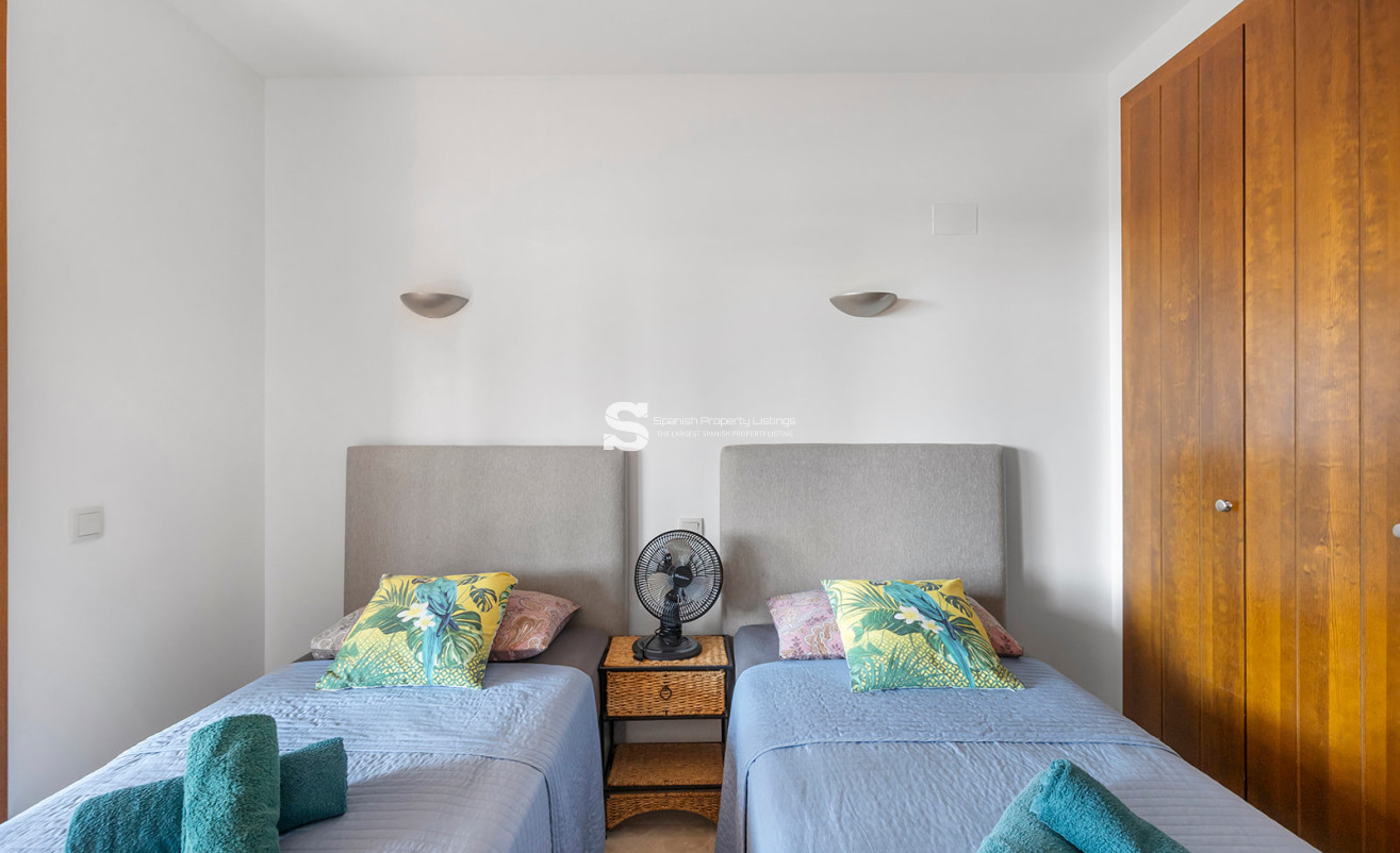 Resale - Apartment - Torrevieja - Punta Prima