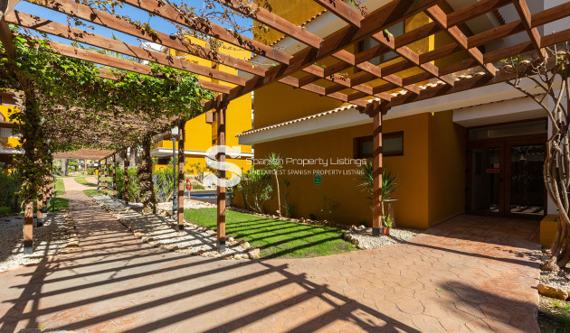 Resale - Apartment - Torrevieja - Punta Prima