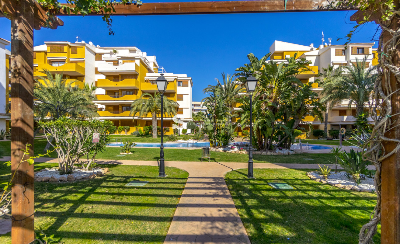 Resale - Apartment - Torrevieja - Punta Prima