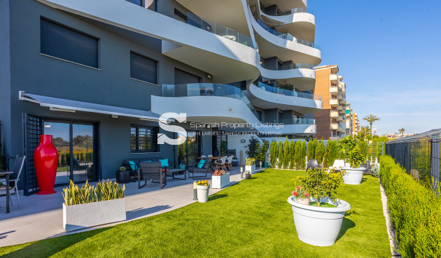 Resale - Apartment - Torrevieja - Rocio del Mar