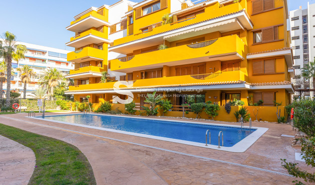 Resale - Apartment - Torrevieja - Punta Prima