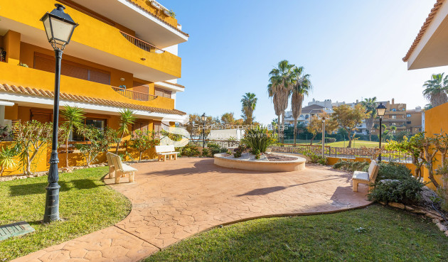 Resale - Apartment - Torrevieja - Punta Prima