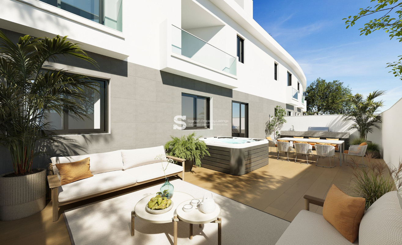 Obra nueva - high-bungalow - Fuengirola