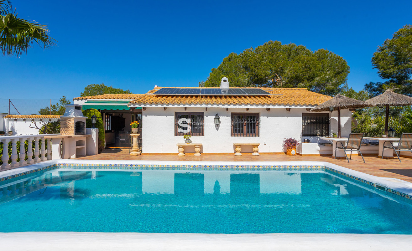 Resale - Villa - Orihuela - Orihuela Costa