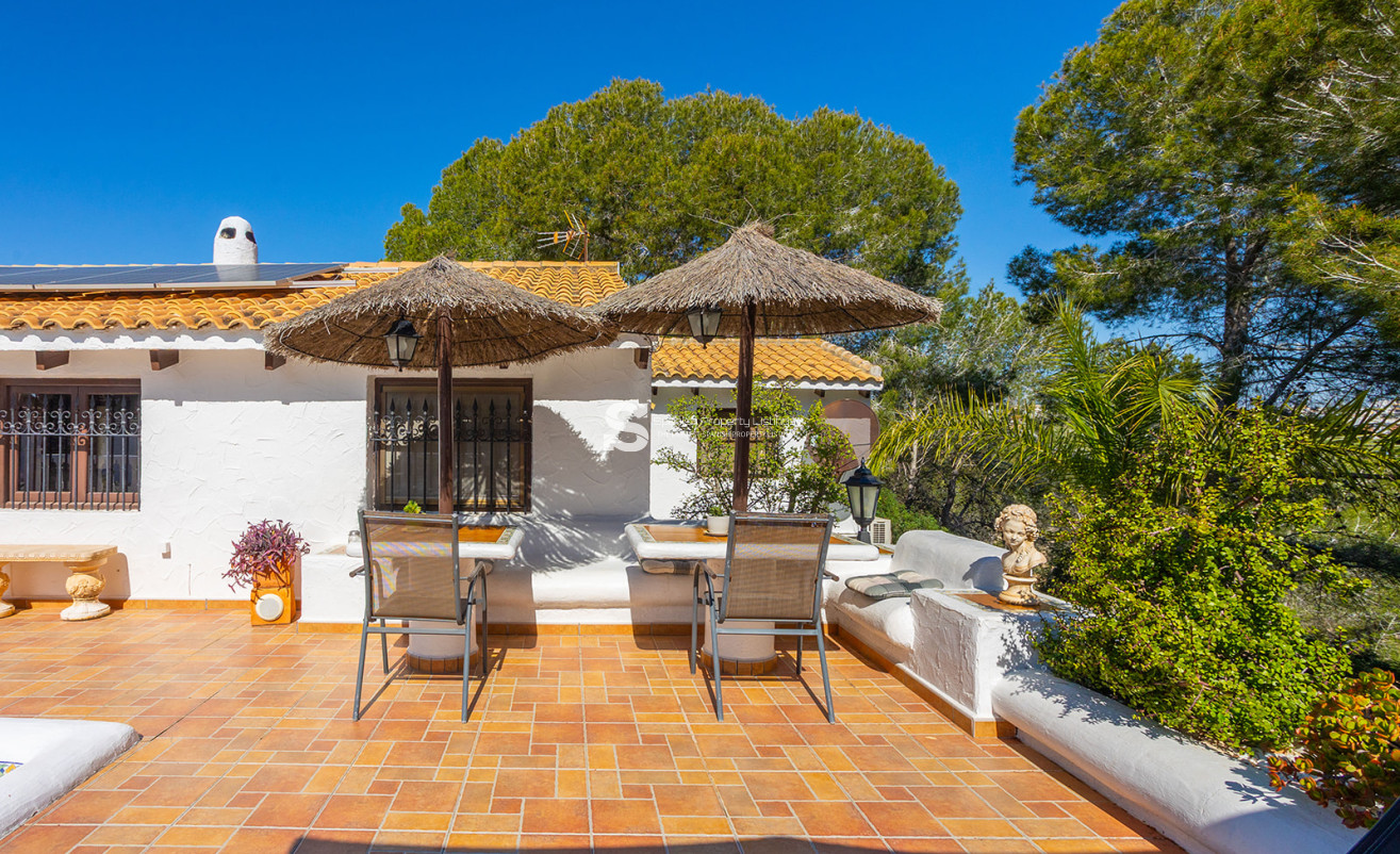 Resale - Villa - Orihuela - Orihuela Costa