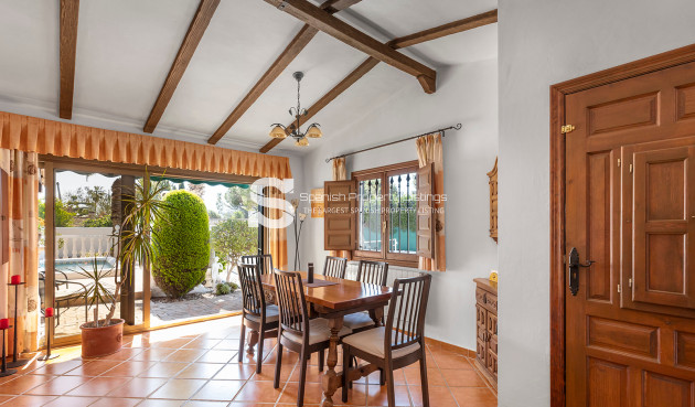 Resale - Villa - Orihuela - Orihuela Costa