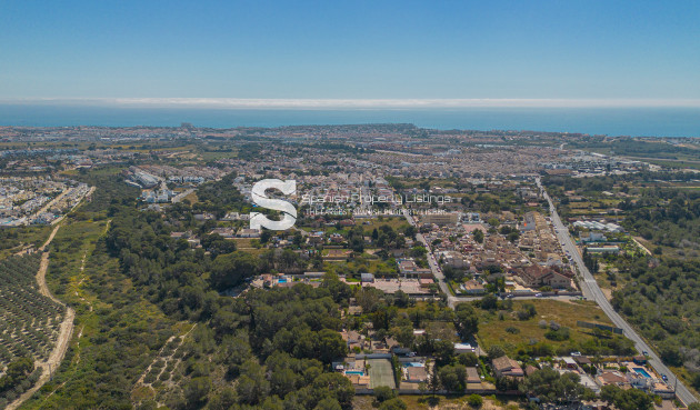 Resale - Villa - Orihuela - Orihuela Costa