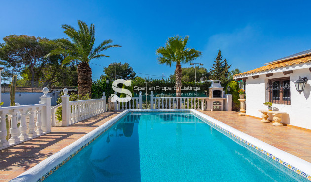 Resale - Villa - Orihuela - Orihuela Costa
