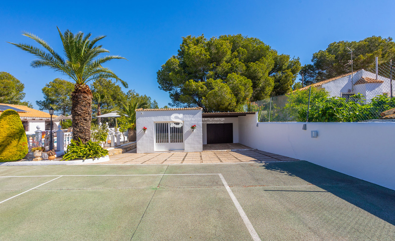 Resale - Villa - Orihuela - Orihuela Costa