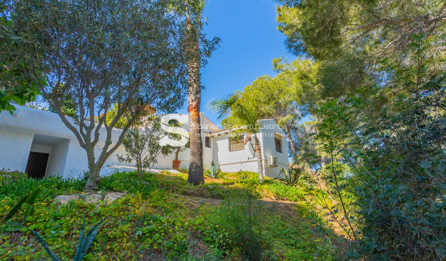 Resale - Villa - Orihuela - Orihuela Costa