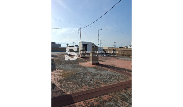 Resale - Apartment / flat - Los Alcazares - Los Alcázares