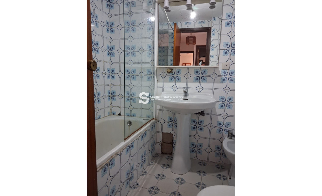 Resale - Apartment / flat - Los Alcazares - Los Alcázares