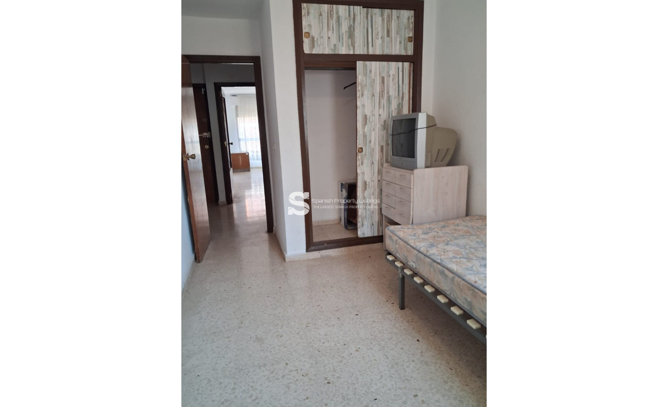 Resale - Apartment / flat - Los Alcazares - Los Alcázares