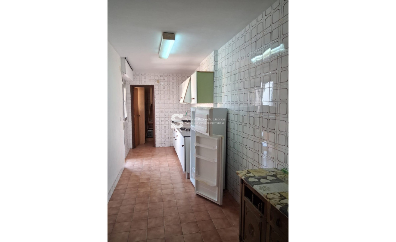 Resale - Apartment / flat - Los Alcazares - Los Alcázares