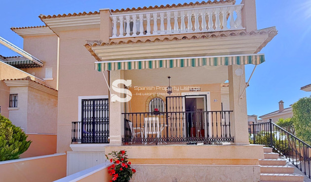 Resale - Villa - Orihuela - Orihuela Costa