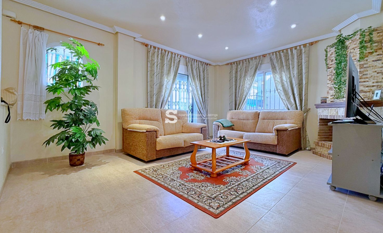 Resale - Villa - Orihuela - Orihuela Costa
